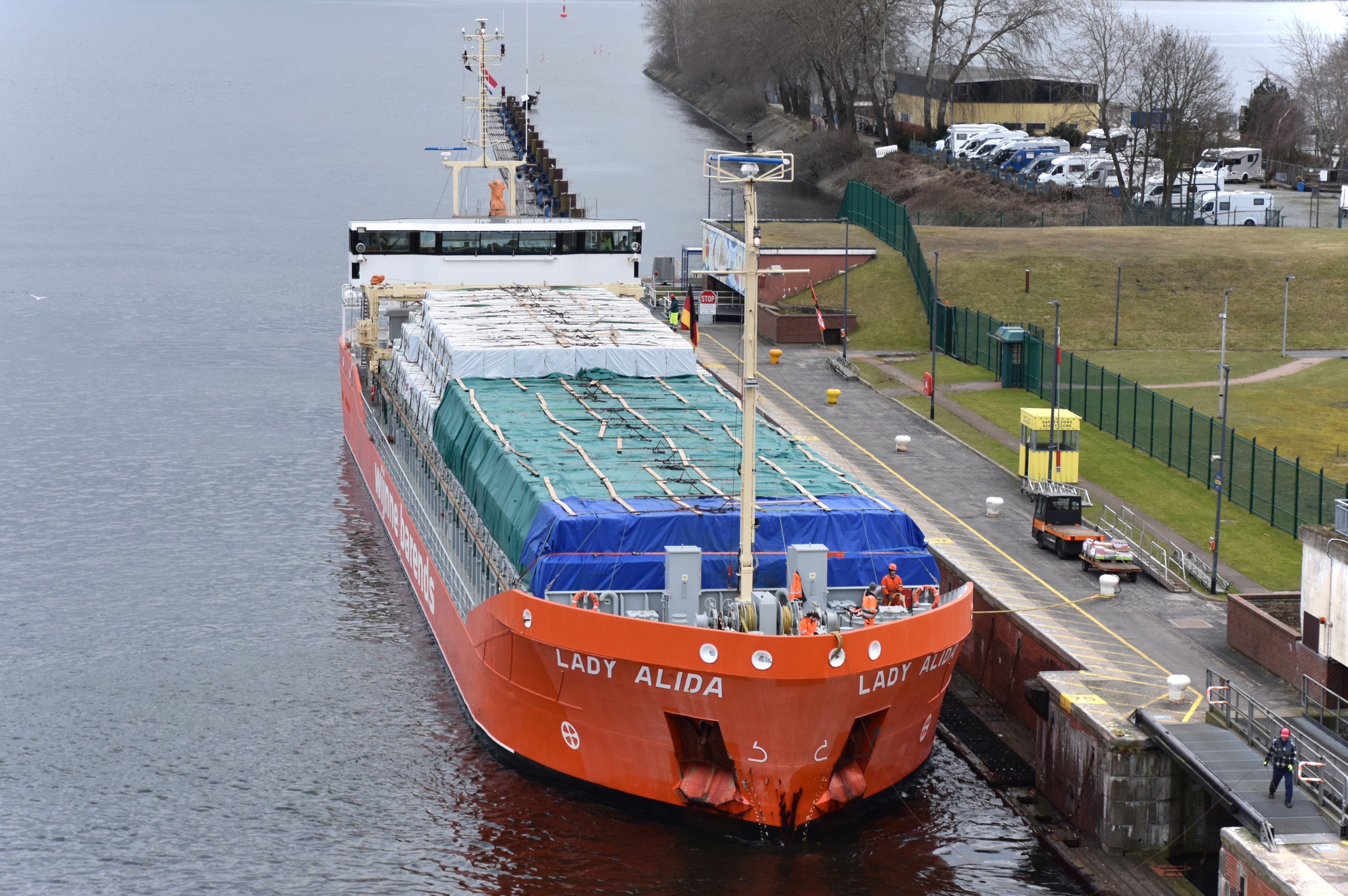 Humber Arrival: LADY ALIDA          
