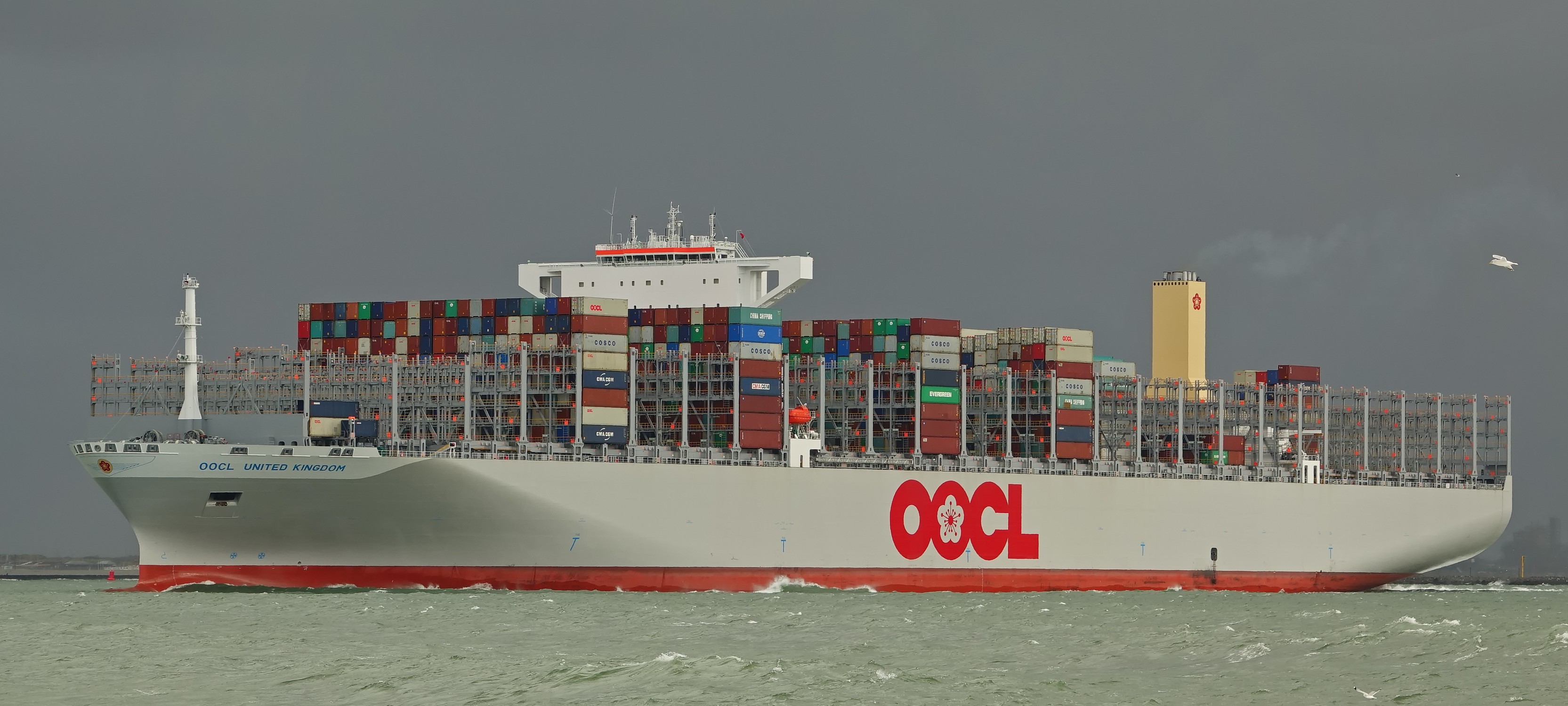 Felixstowe Arrival: OOCL UNITED KINGDOM 