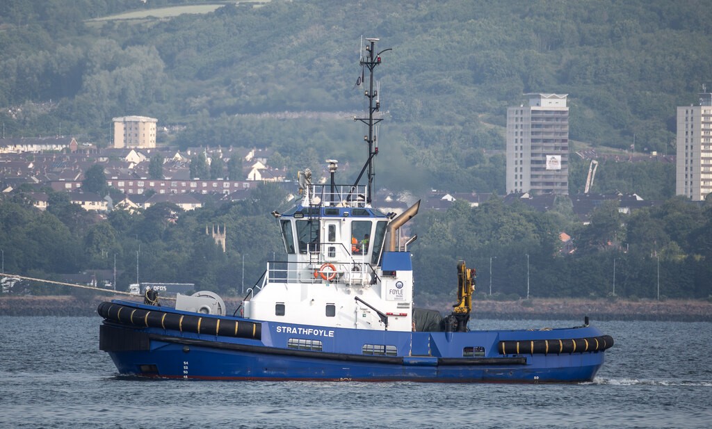  Scottish West Coast - STRATHFOYLE          transiting Inner Herbrides Seas