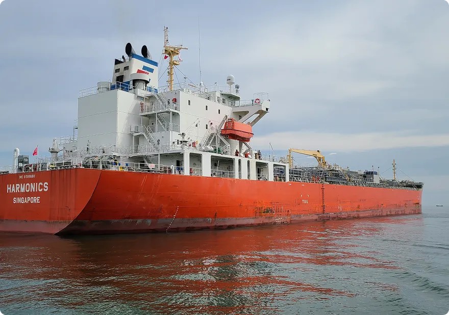 Transit: HARMONICS            entering English South Coast at The Dover Strait