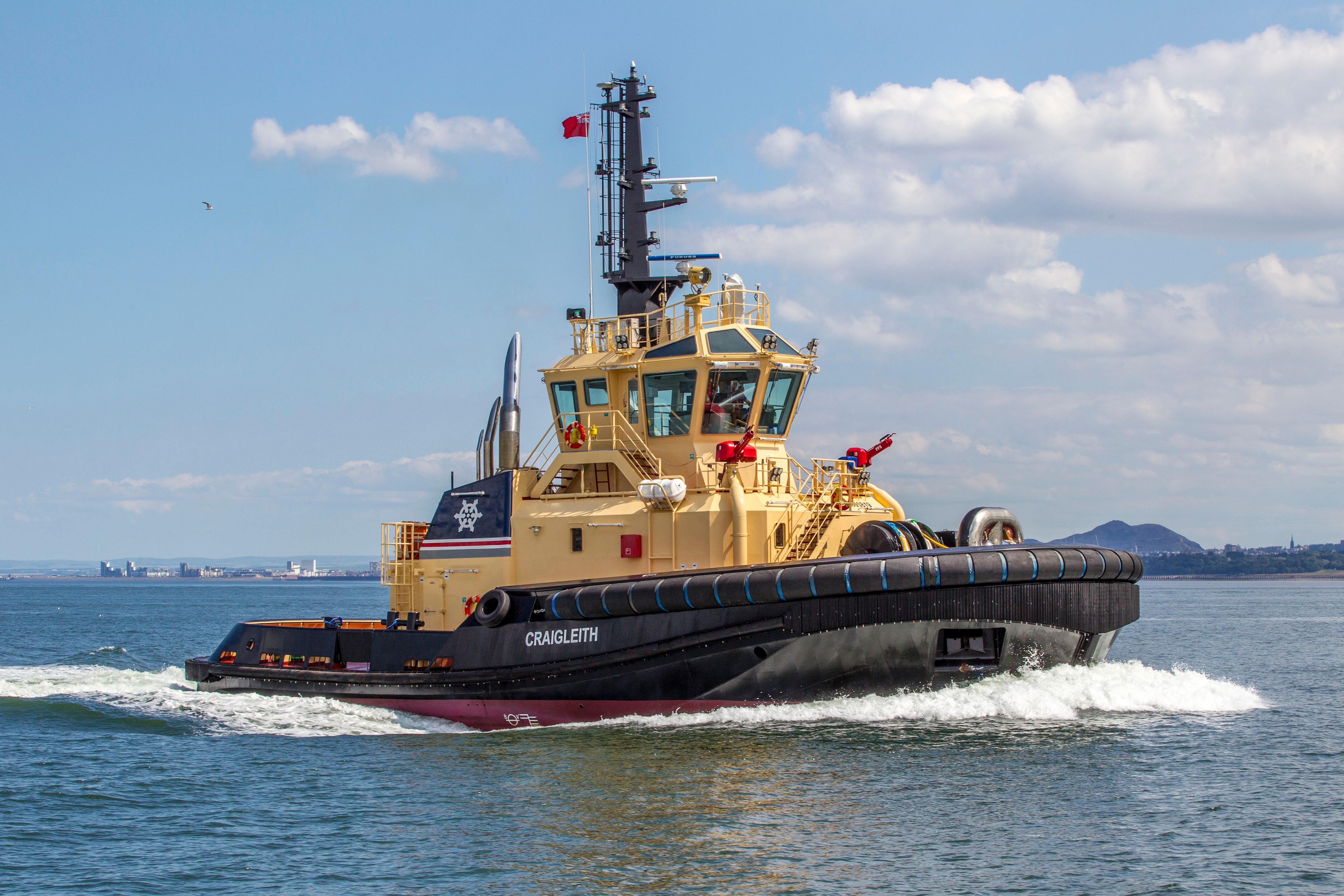  Scottish East Coast - CRAIGLEITH           transiting Aberdeenshire Coast