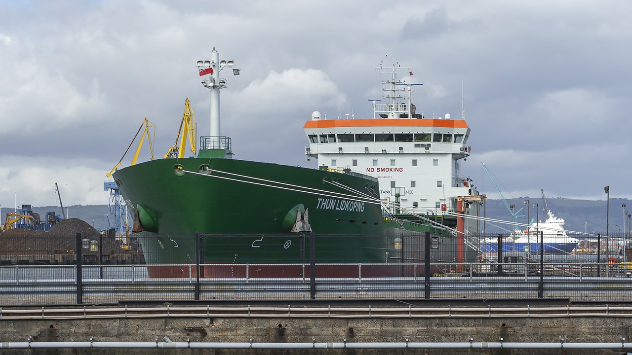 THUN LIDKOPING transiting North Channel South Gate on the Scottish West Coast  