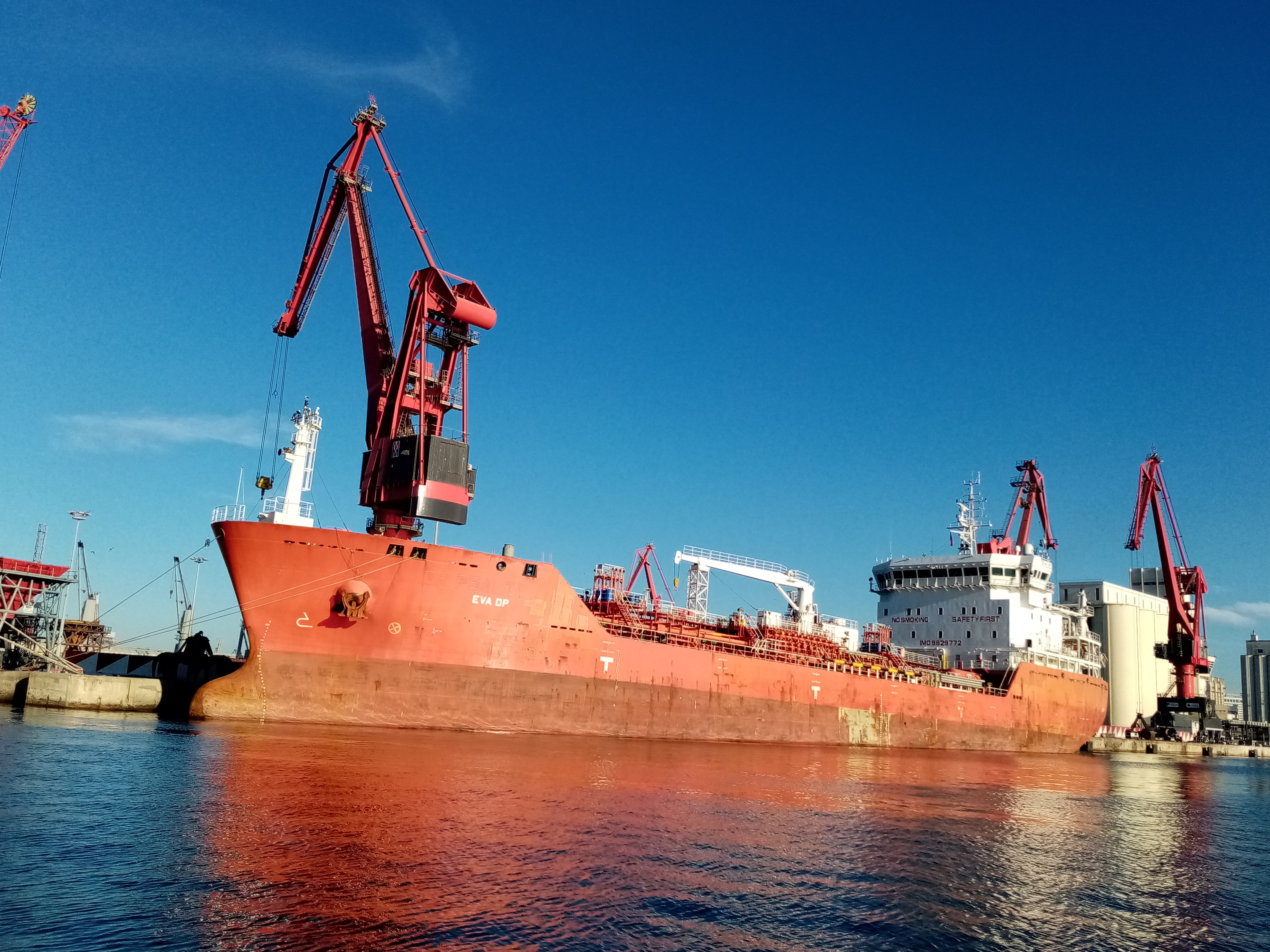 Teeside Departure: NQ FREESIA          