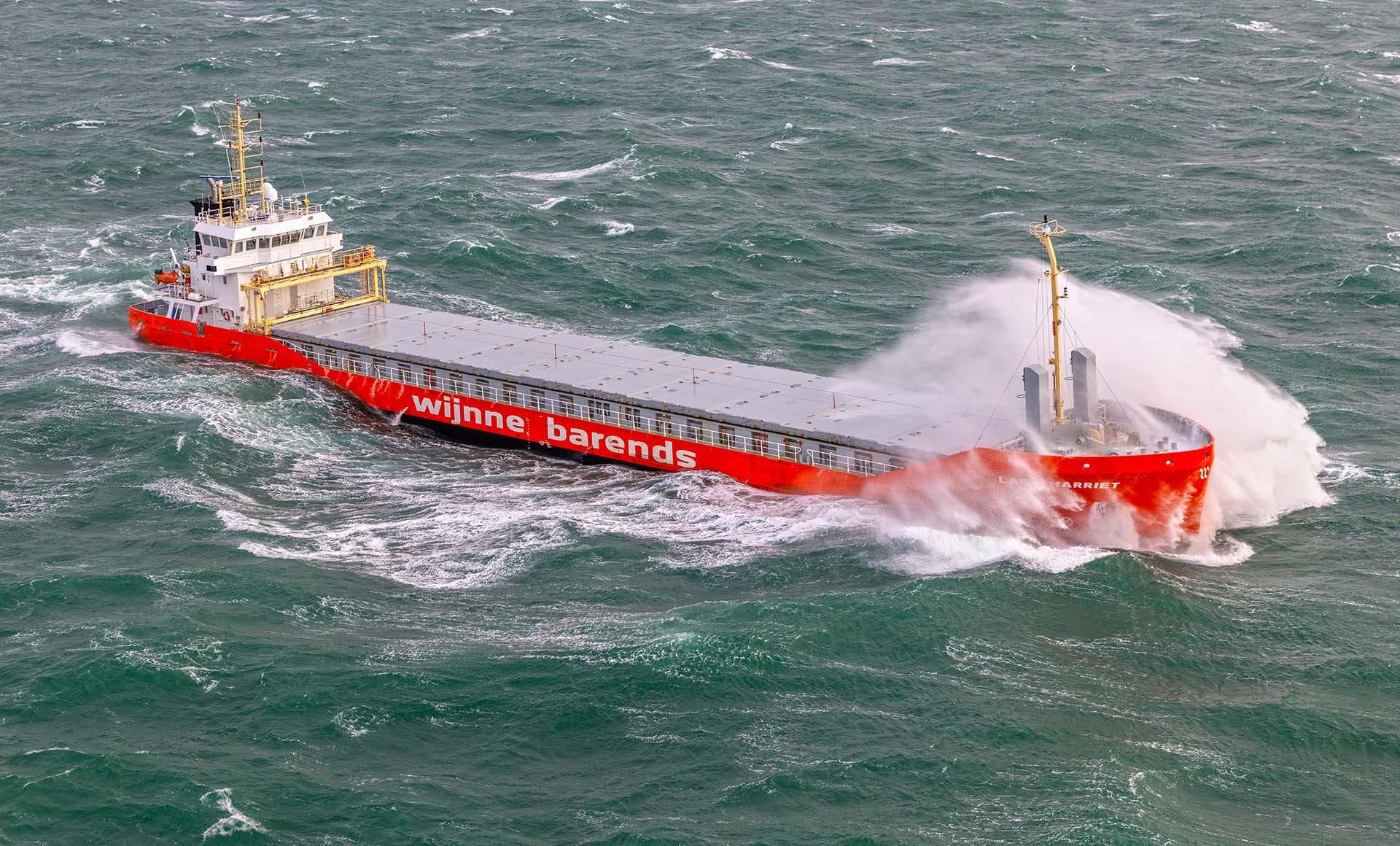  Scottish East Coast - LADY HARRIET         transiting John O'Groats Approach