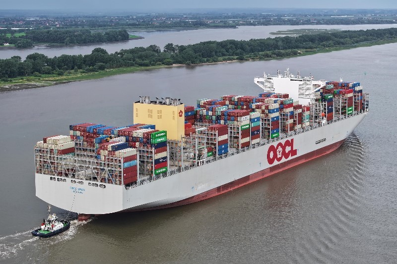 Felixstowe Departure: OOCL SPAIN          