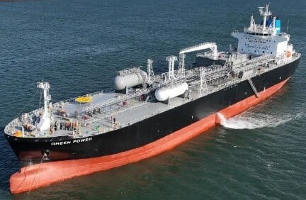 Transit: GREEN POWER          entering English South Coast at The Dover Strait