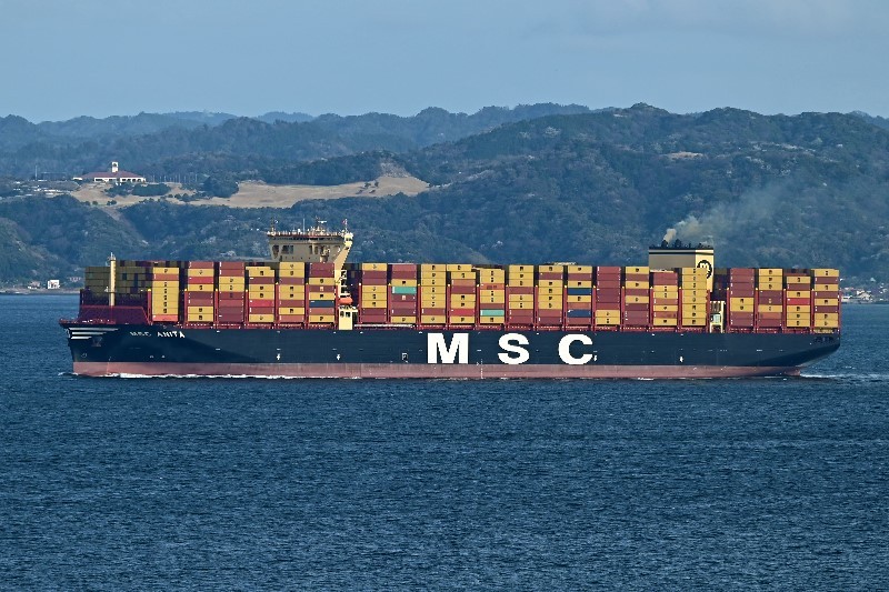  Celtic Sea - MSC ANITA            transiting Celtic Sea