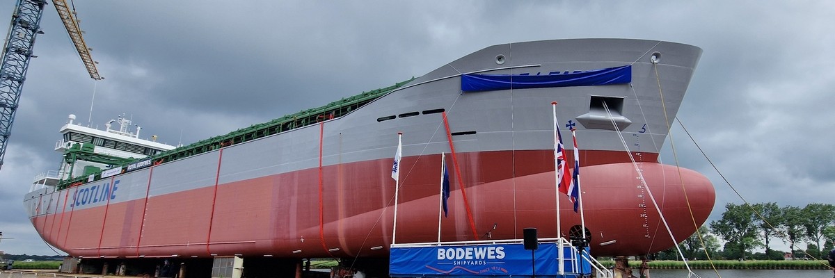  Irish Sea - SCOT LEADER          transiting Irish Sea off Wales