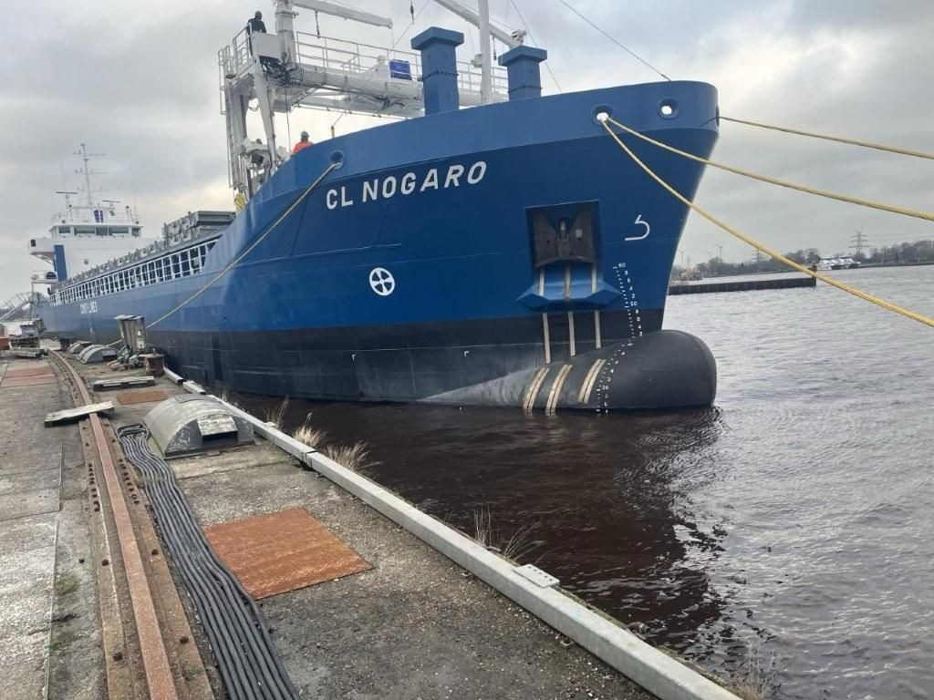  Scottish East Coast - CL NOGARO transiting Berwick Coast