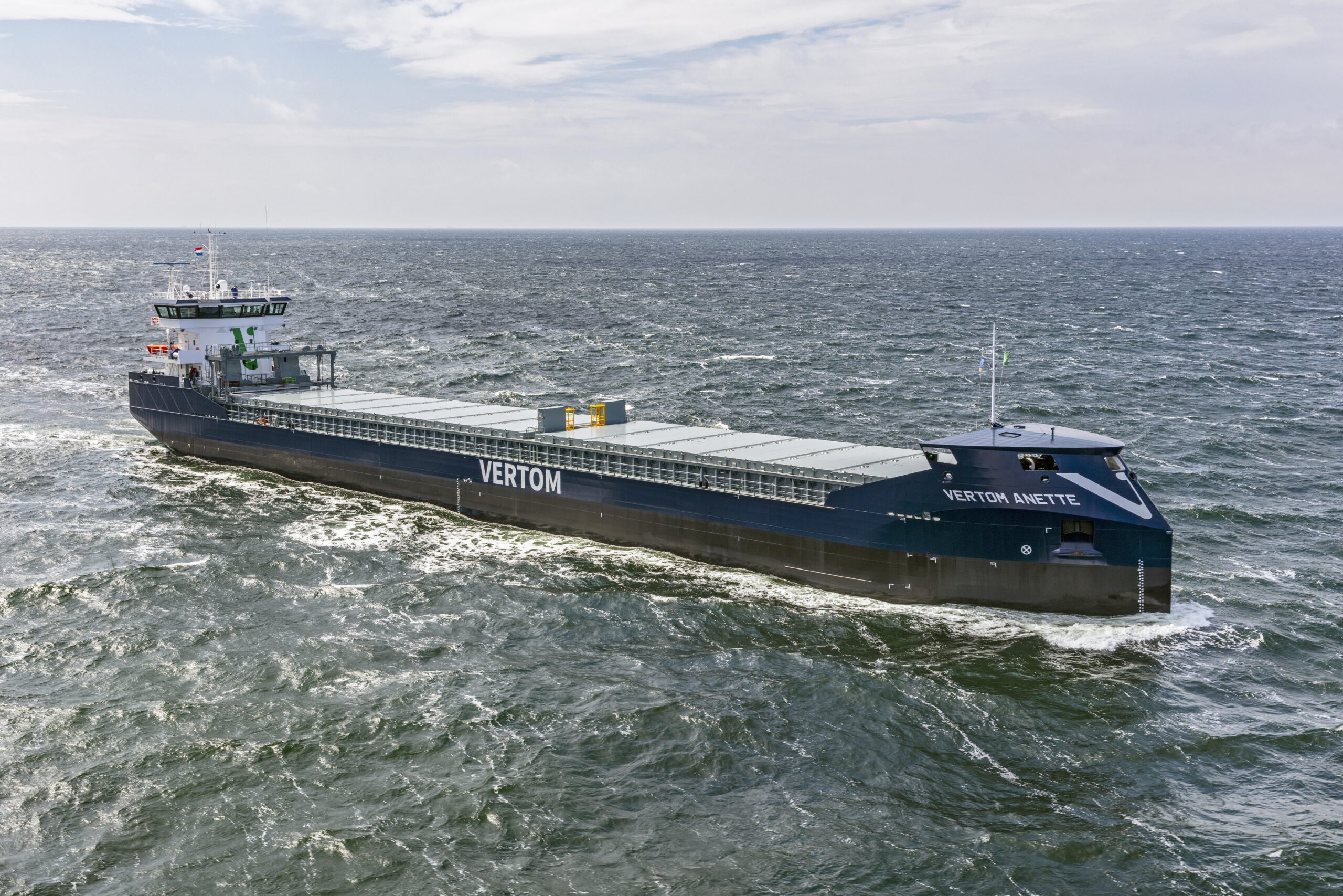 Transit: VERTOM ANETTE        entering English South Coast at The Dover Strait