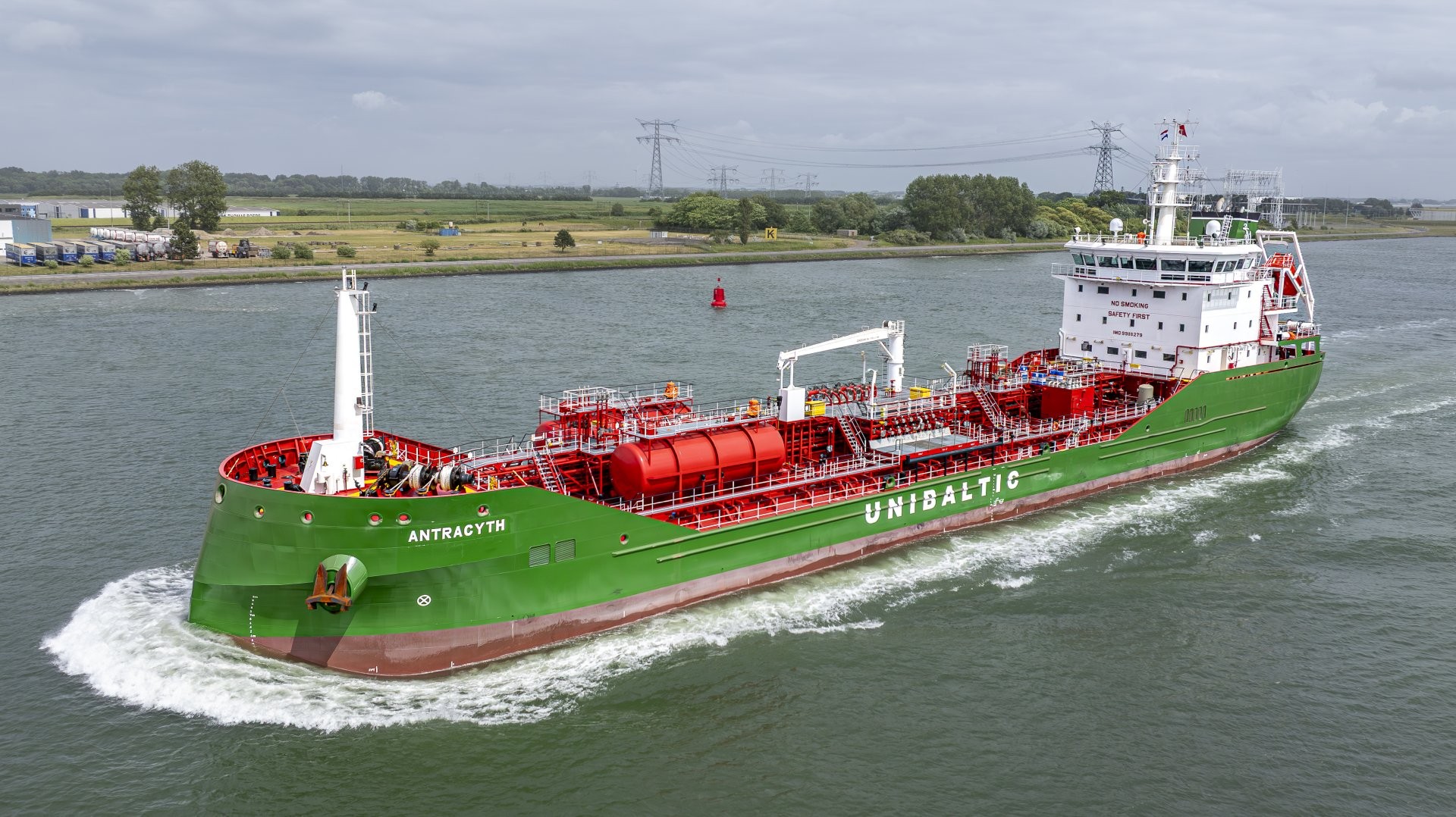Transit: ANTRACYTH            entering English South Coast at The Dover Strait