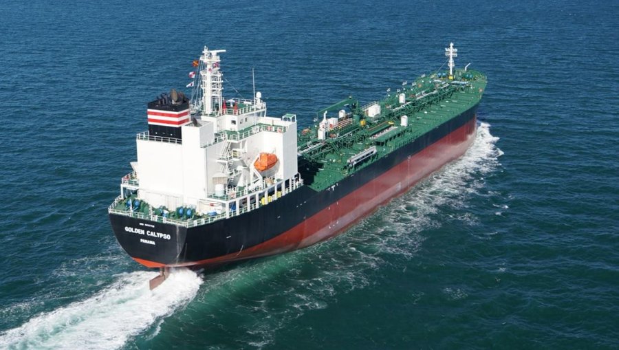  Celtic Sea - GOLDEN CALYPSO       transiting Celtic Sea