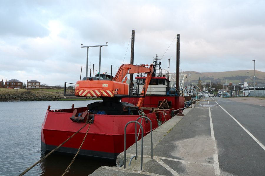  Scottish East Coast - WYRE SANDS transiting Berwick Coast