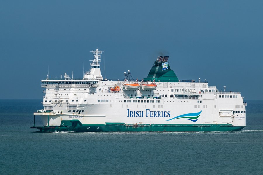  Irish Sea - ISLE OF INNISFREE transiting Irish Sea off Wales