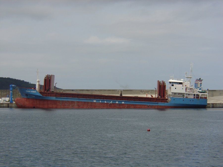  Scottish North Coast - WILSON  HUMBER       transiting Thurso Coast