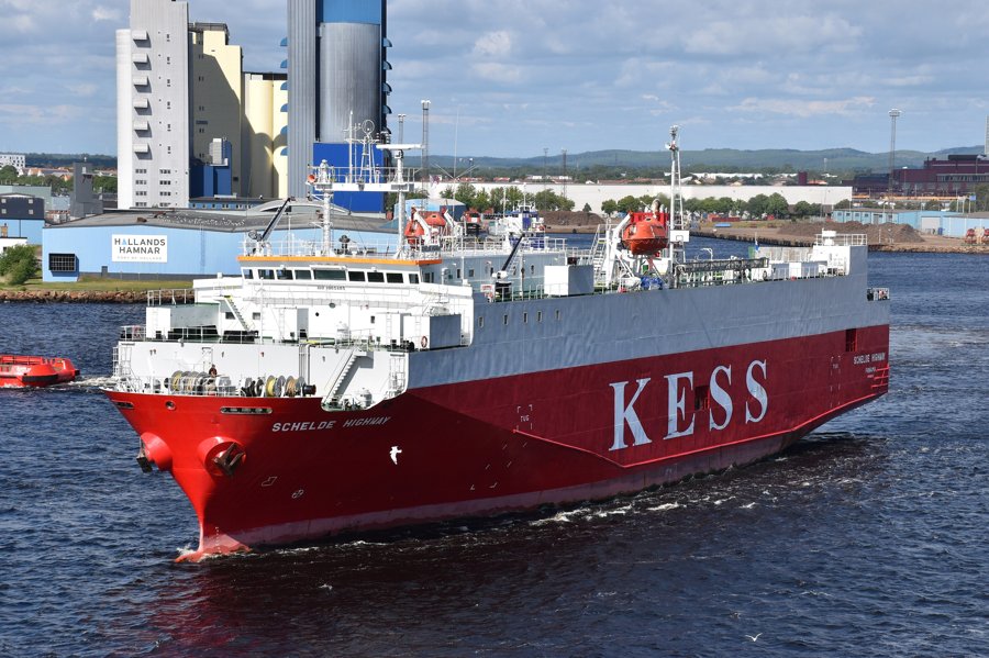 Southampton Departure: SCHELDE HIGHWAY