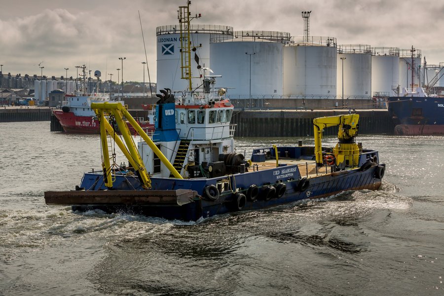 Humber Arrival: UKD SEAHORSE        