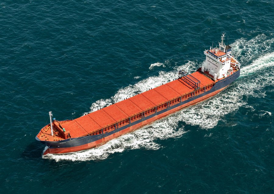 Thames Arrival: KAILI