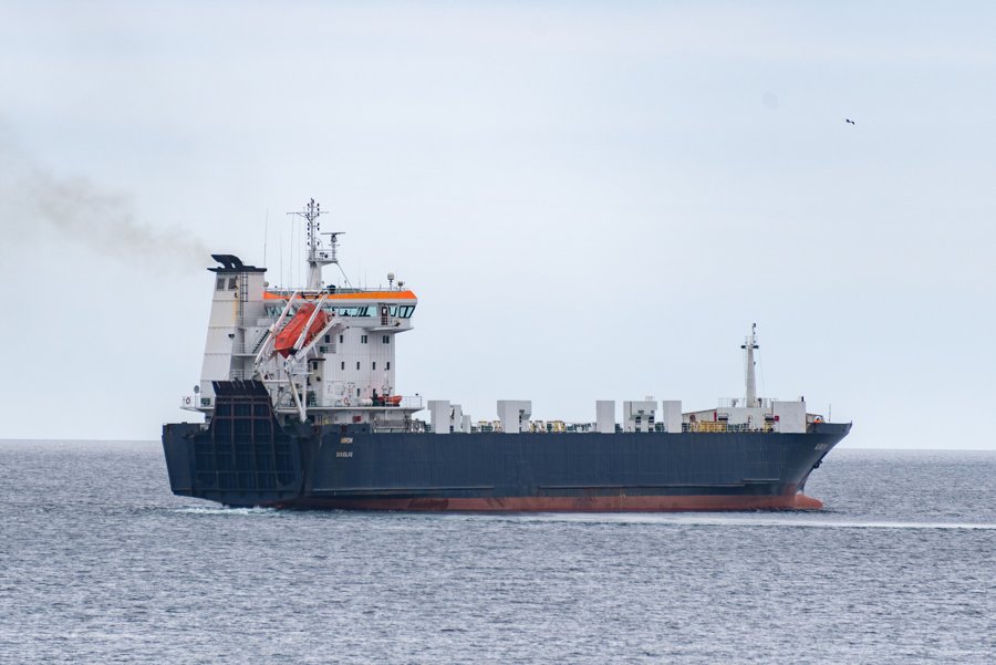 Transit: ARROW                entering English South Coast at The Dover Strait