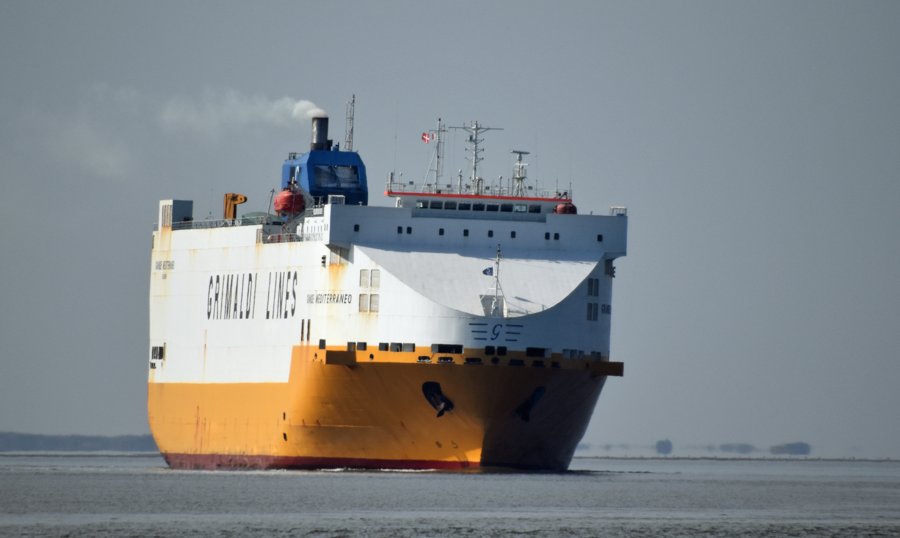 Cork Harbour Arrival: GRANDE MEDITERRANEO 