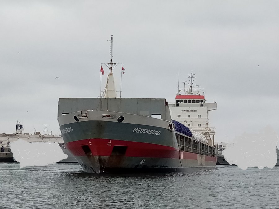Transit: MEDEMBORG            entering English South Coast at The Dover Strait