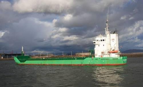 Transit: FEED HELGELAND entering English South Coast at The Dover Strait
