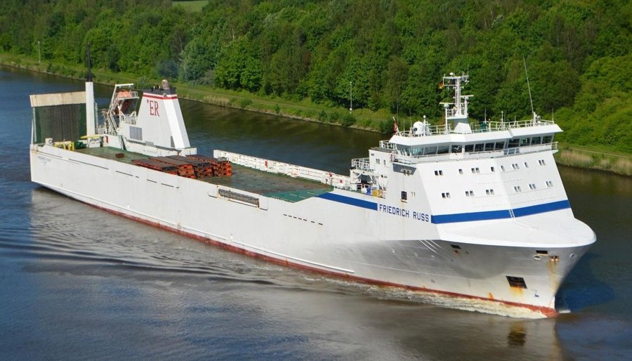 Mersey Arrival: FRIEDRICH RUSS