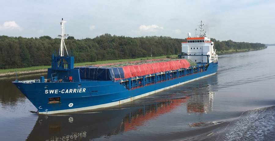 Humber Departure: SWE CARRIER         