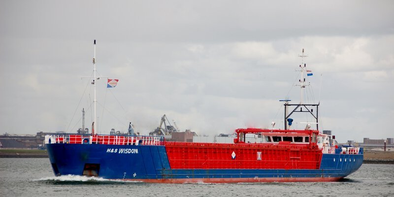 Humber Arrival: H&S WISDOM          