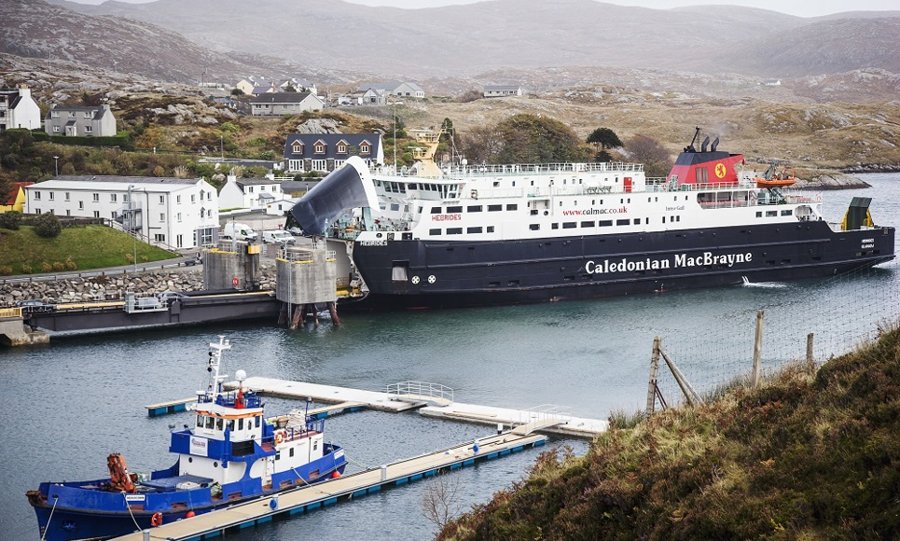  Scottish East Coast - HEBRIDES transiting Aberdeenshire Coast