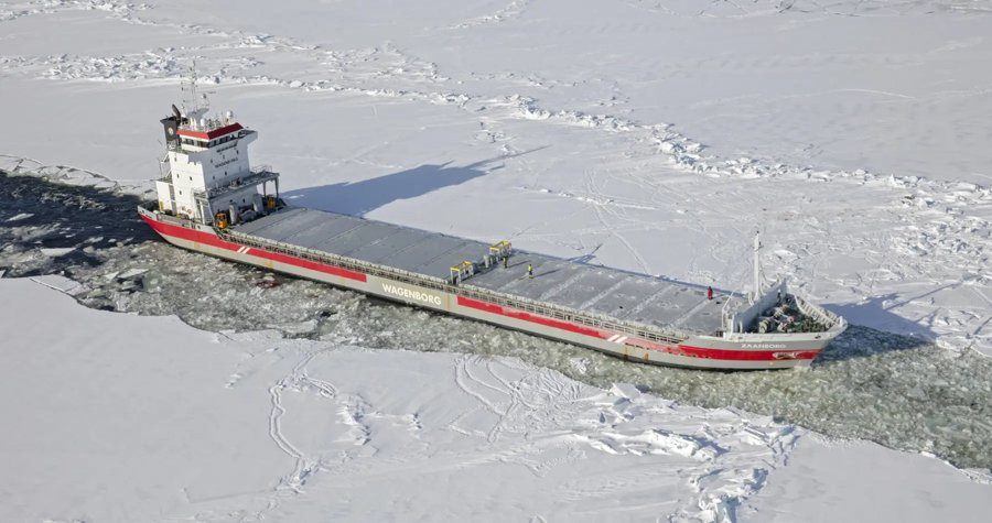 Transit: ZAANBORG entering English South Coast at The Dover Strait