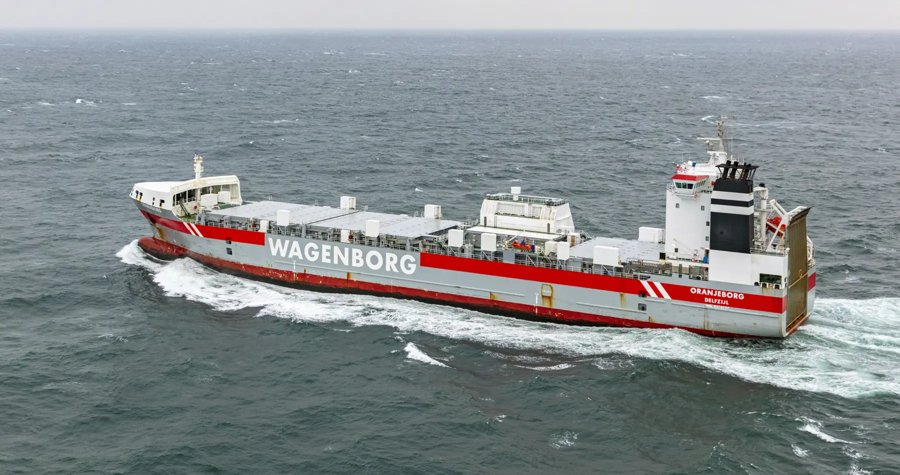  Scottish North Coast - ORANJEBORG transiting Pentland Firth