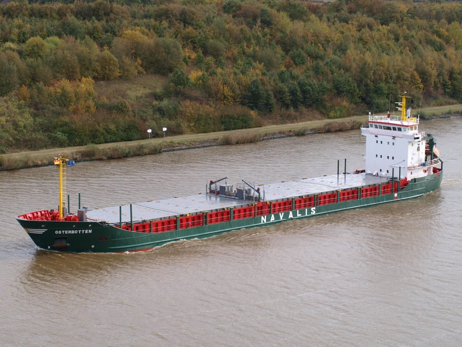 Transit: OSTERBOTTEN          entering English South Coast at The Dover Strait
