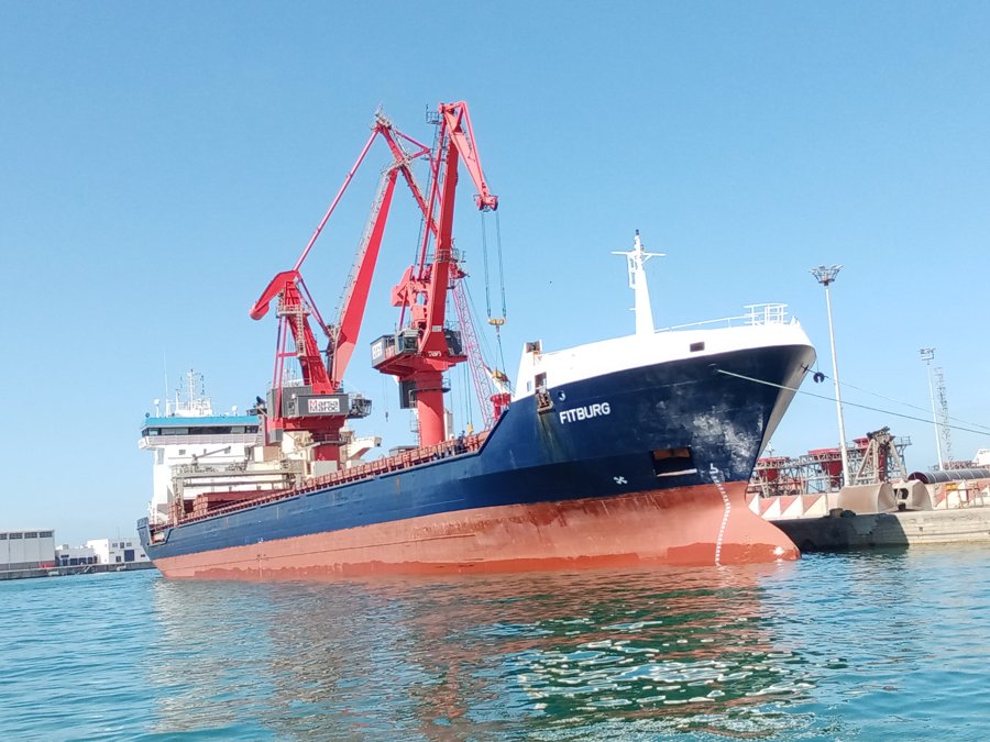 Transit: FINEX entering English South Coast at The Dover Strait
