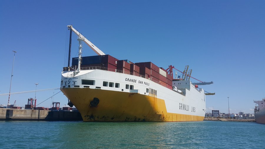 Transit: GRANDE SAN PAOLO     entering English South Coast at The Dover Strait
