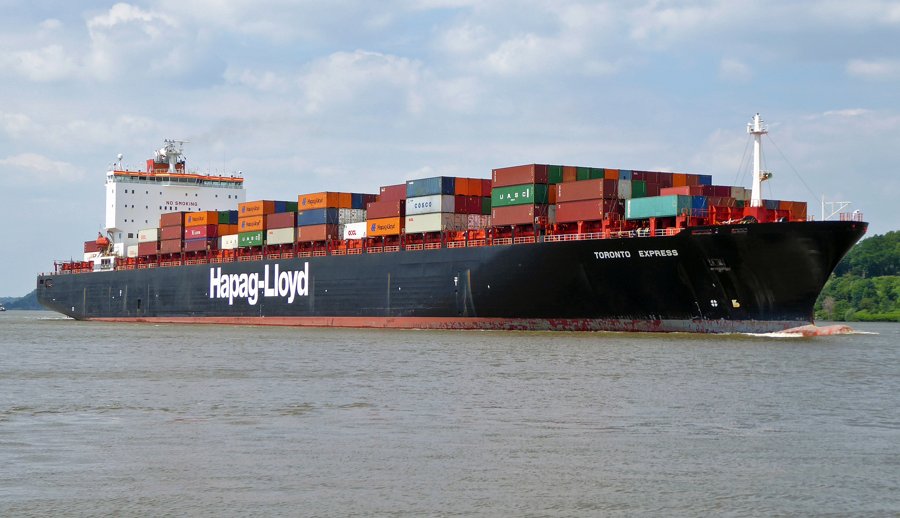 Transit: TORONTO EXPRESS      entering English South Coast at The Dover Strait