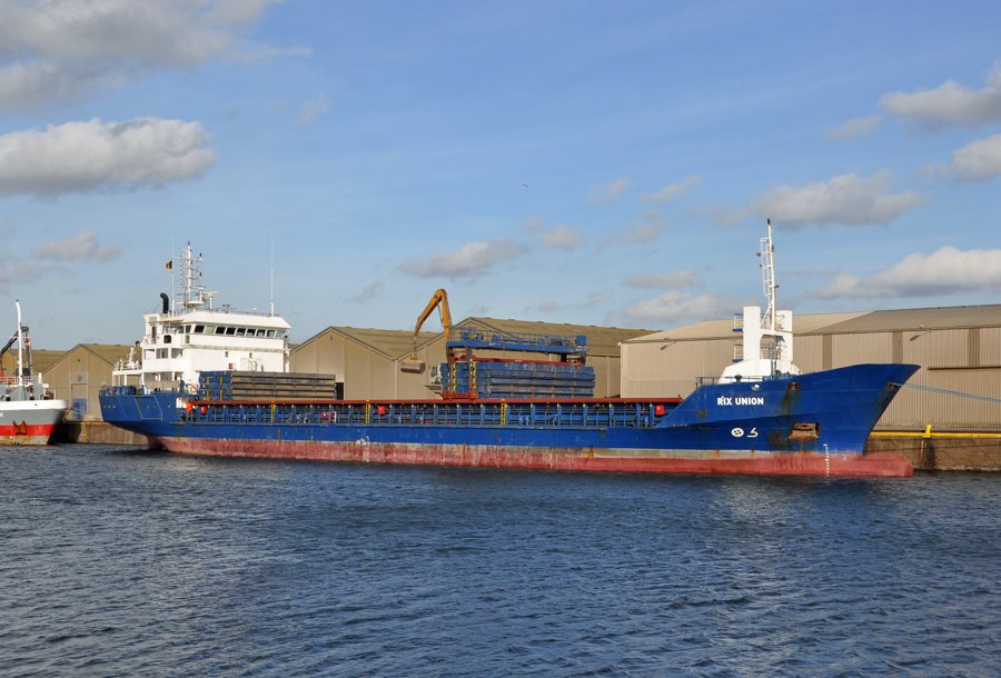 Transit: RIX UNION            entering English South Coast at The Dover Strait