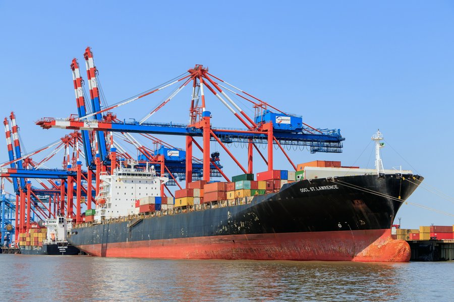  Irish Sea - OOCL ST.LAWRENCE     transiting St Georges Channel