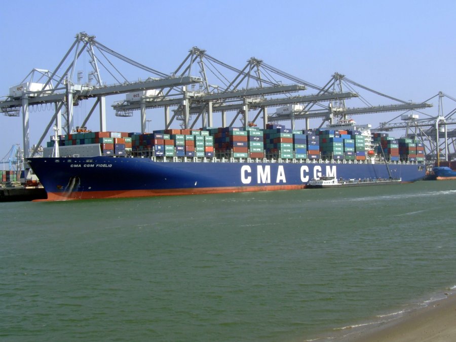 Southampton Departure: CMA CGM FIDELIO
