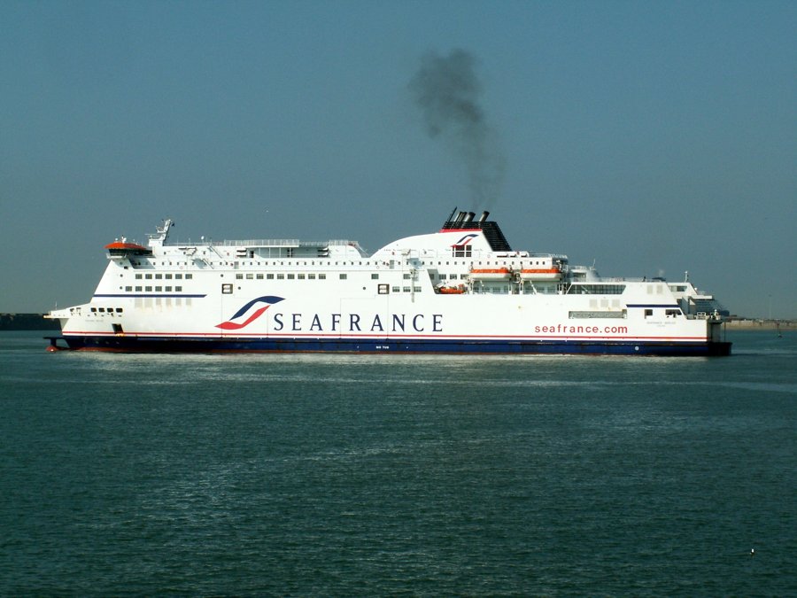 Transit: COTE DES FLANDRES entering English South Coast at The Dover Strait