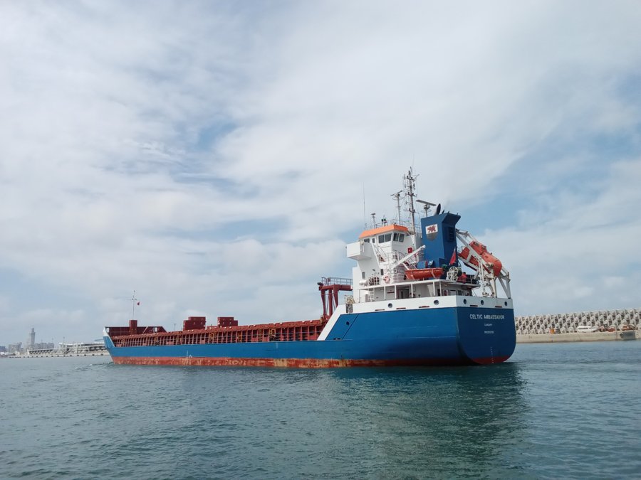  Scottish West Coast - CELTIC AMBASSADOR    transiting Little Minch & Skye