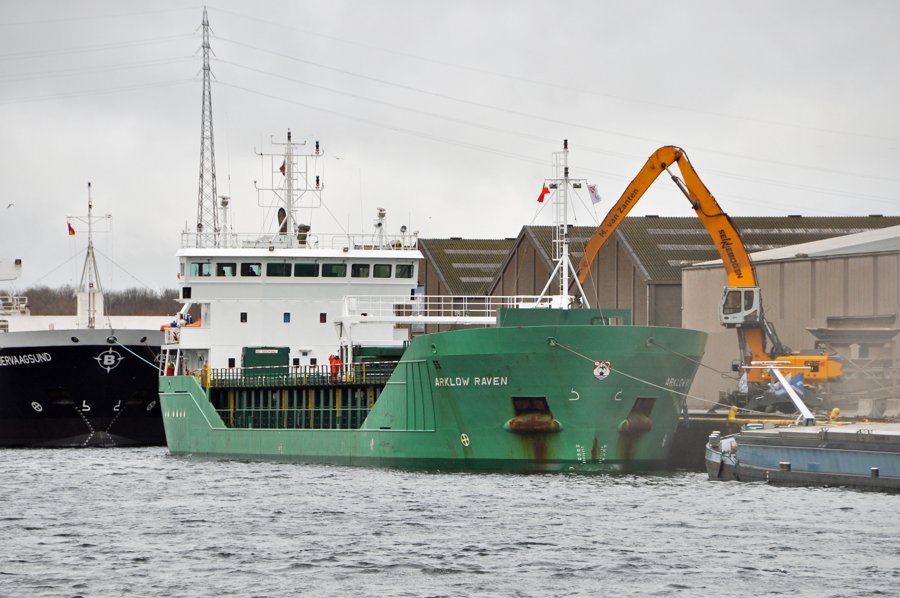 Transit: ARKLOW RAVEN         entering English South Coast at The Dover Strait