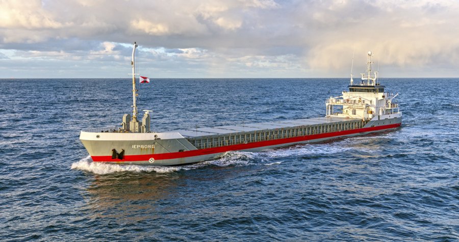  Scottish East Coast - IEPBORG transiting Forth & Tay Coast