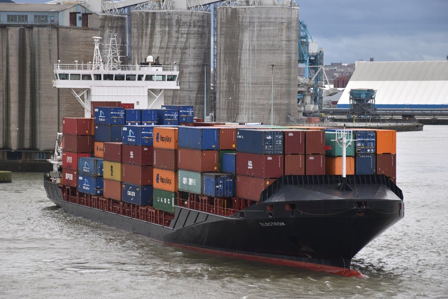 Humber Arrival: ELBSTROM