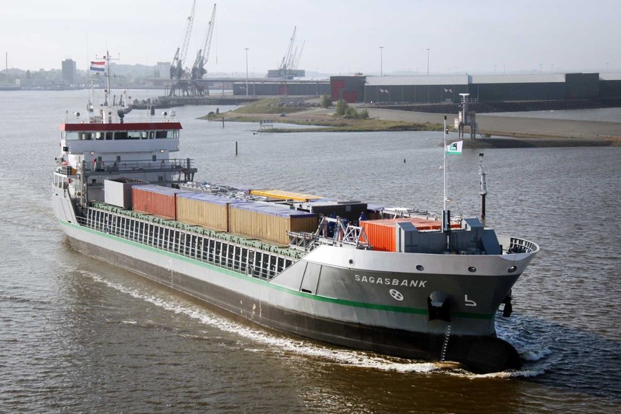 Cork Harbour Arrival: SAGASBANK