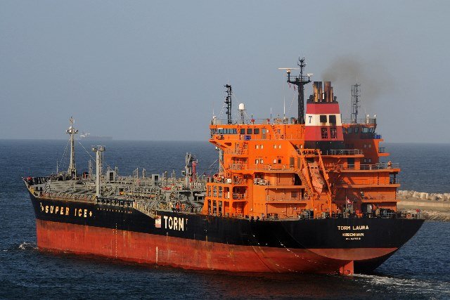 Transit: BEST ROTTERDAM       entering English South Coast at The Dover Strait