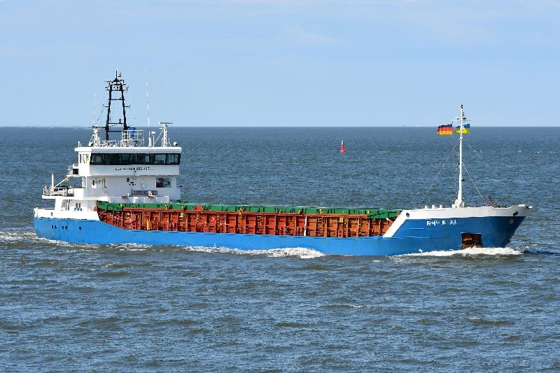 Transit: RHEINTAL             entering English South Coast at The Dover Strait