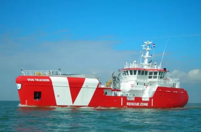 VOS TRACKER          transiting Aberdeenshire Coast on the Scottish East Coast  