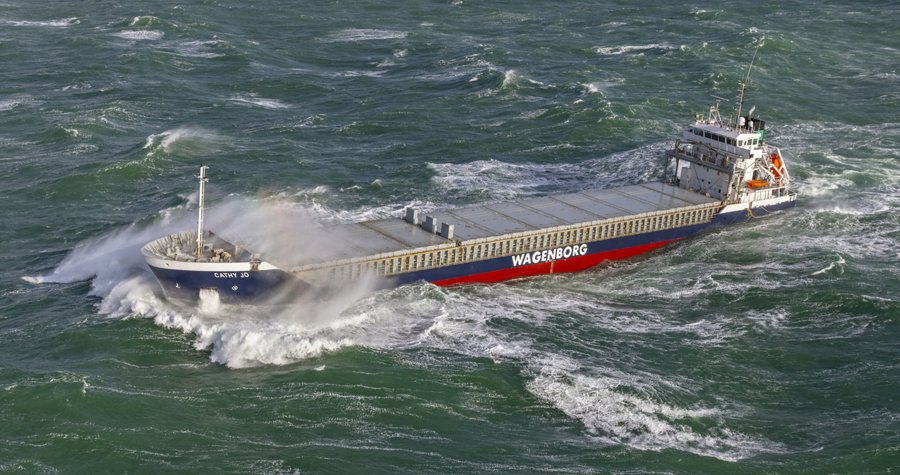Transit: CATHY JO             entering English South Coast at The Dover Strait