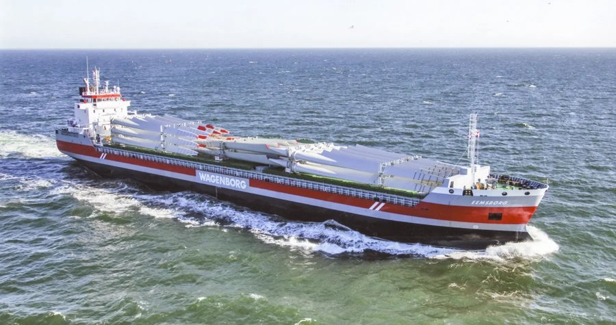  Irish Sea - EEMSBORG             transiting Irish Sea off Wales